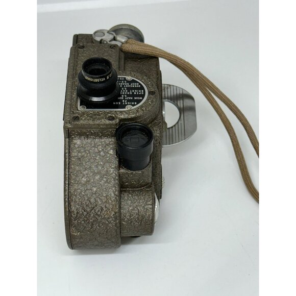 VTG 1940 Revere Eight Model 88 8mm Movie Turret Cine Camera Film Collectible USA - Picture 5 of 10